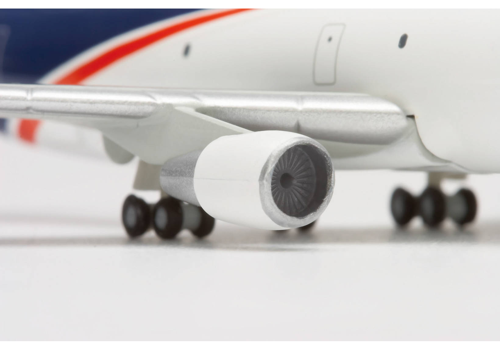 World Airways MD-11F (open doors)