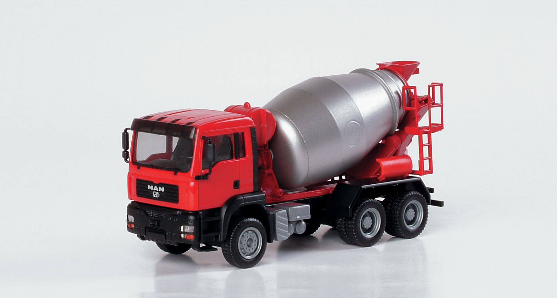 MAN TGA M Betonmischer 3a (Metall-Fahrgestell)