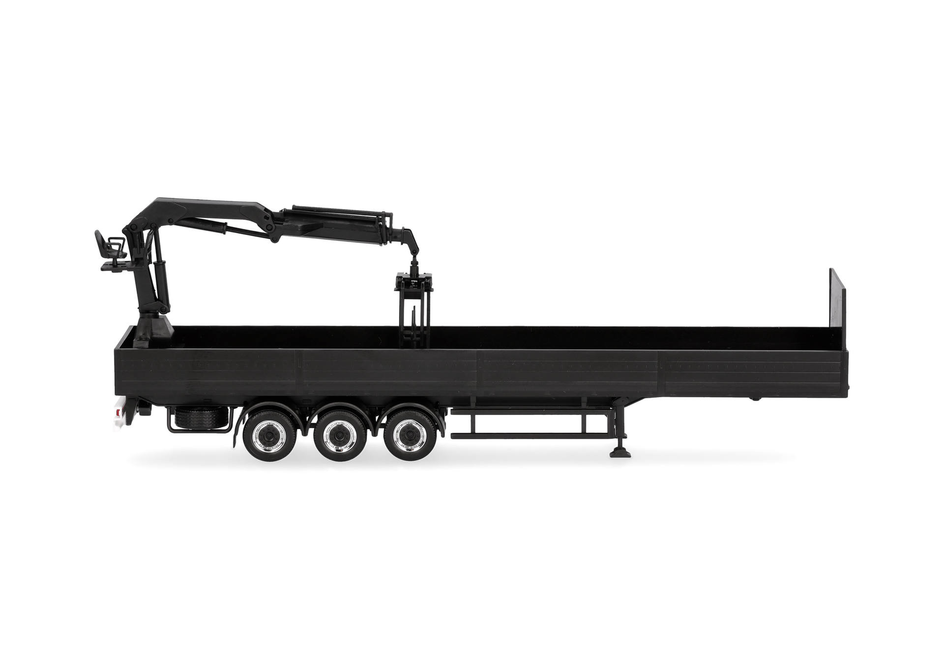 Single flatbed trailer 3a with loading crane