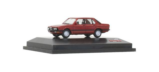 Model 1983 "BMW 5 (E28)"