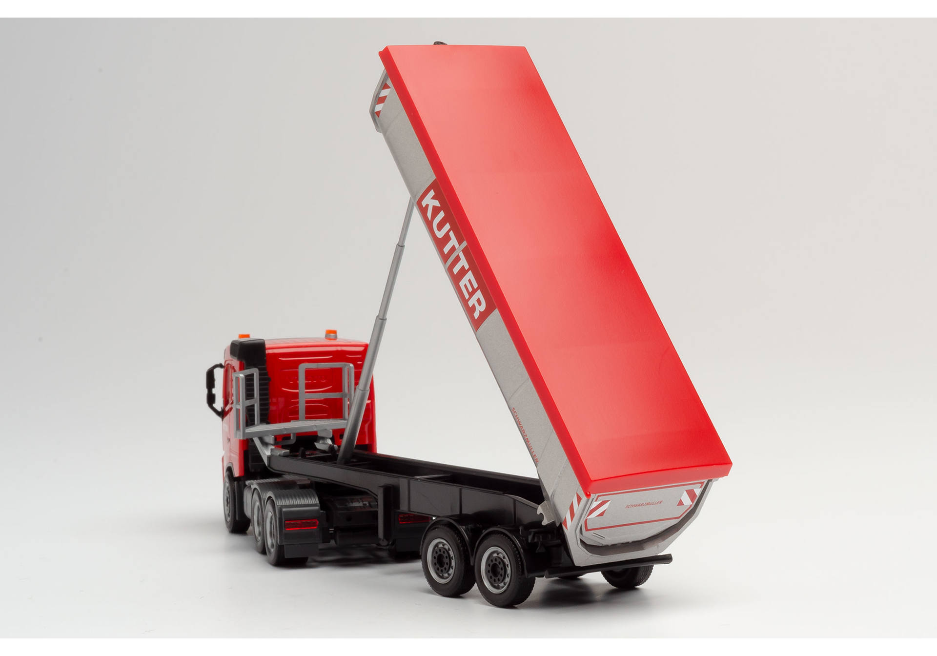 Volvo FH FD 6x4 Thermomulden-Sattelzug "Kutter"