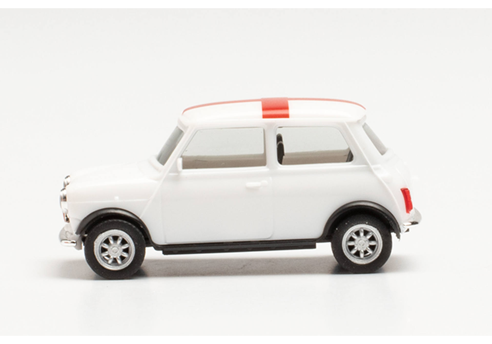 Mini Cooper EM 2021, England