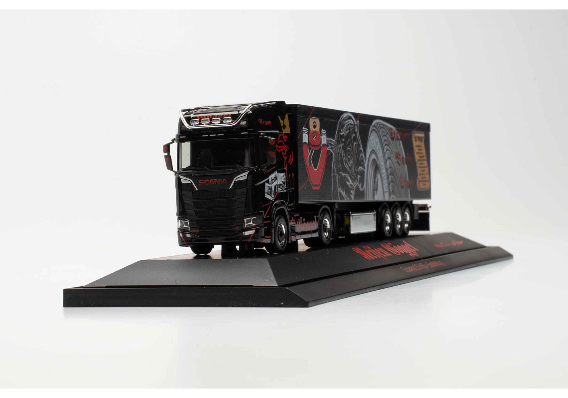 Scania CS 20 HD Schubboden-Sattelzug „Reifen Göggel“