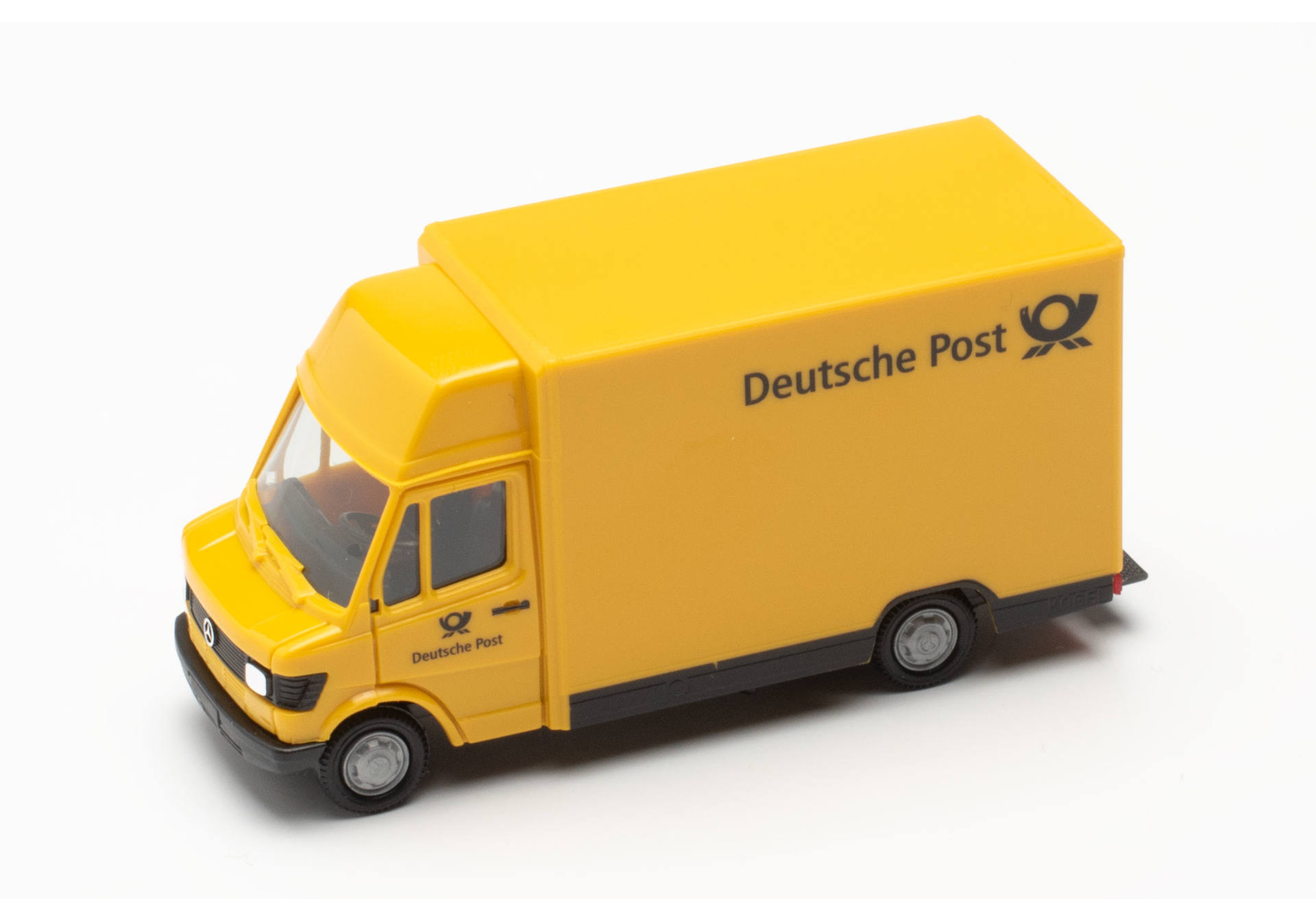 Mercedes-Benz 207D Kögel "Deutsche Post"