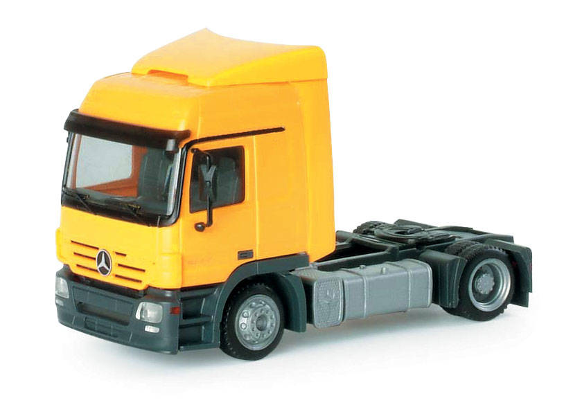 Mercedes-Benz Actros L Lowliner rigid tractor