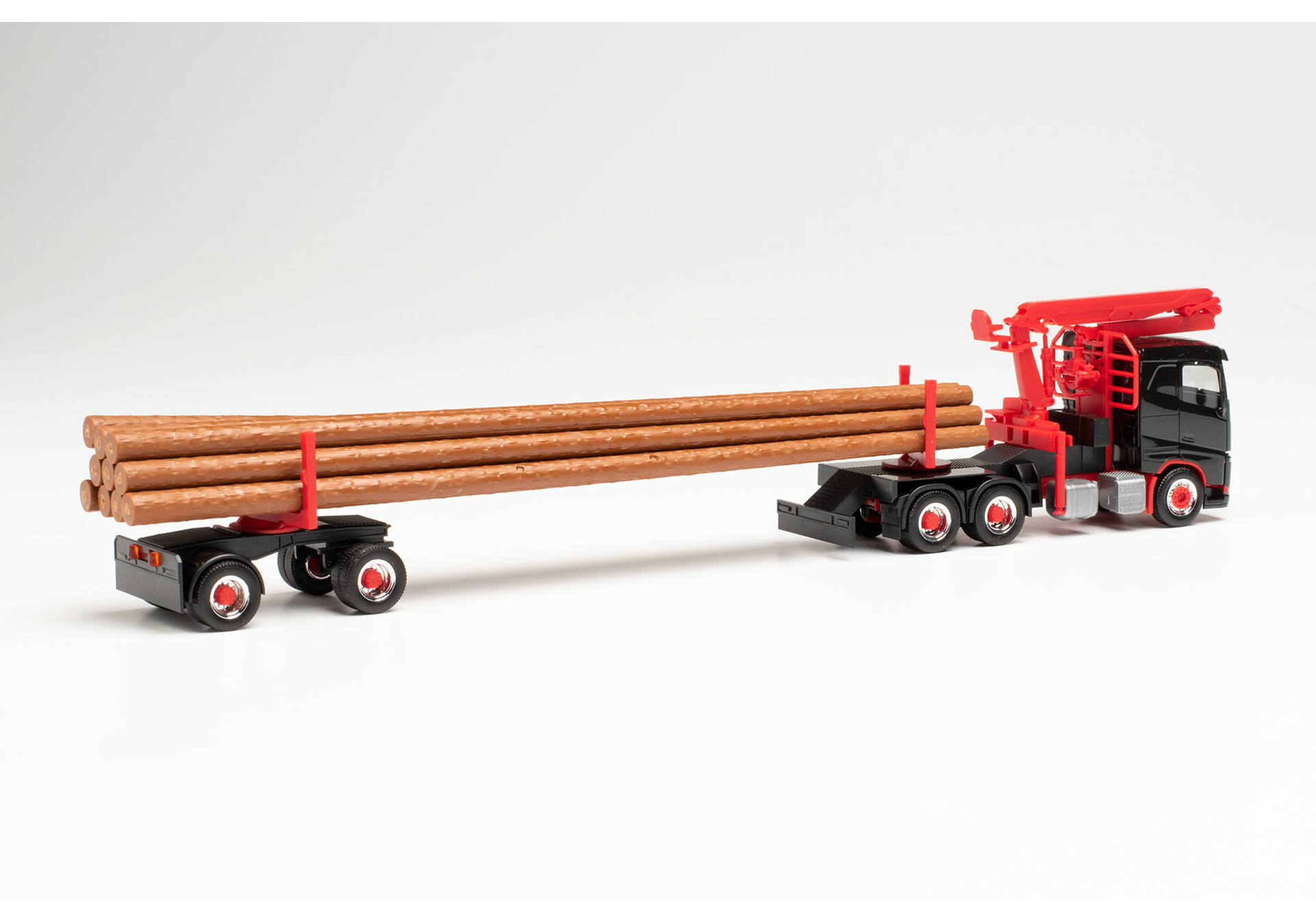 Volvo FH FD Langholztransporter-Sattelzug, schwarz/rot