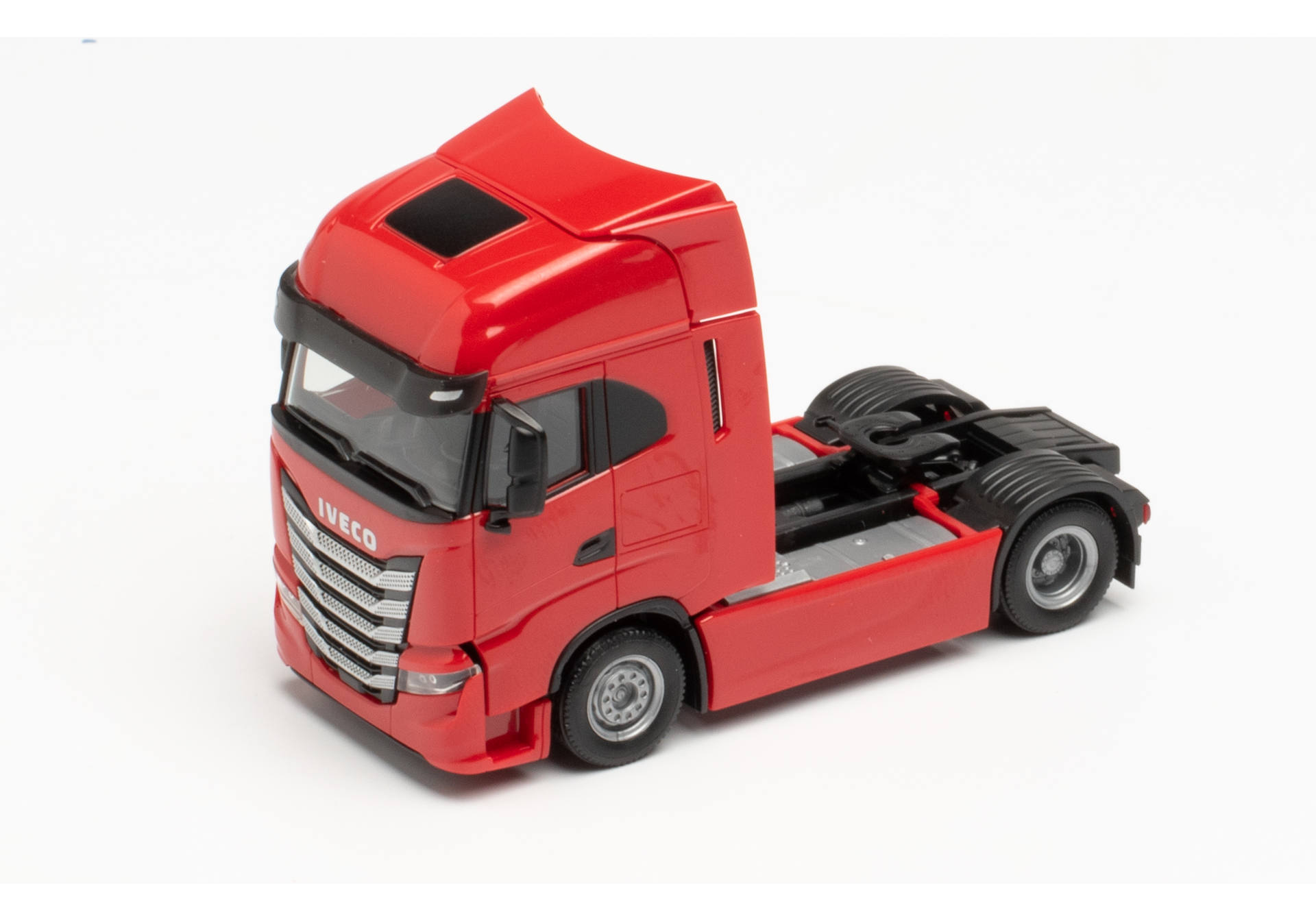 Iveco S-Way Zugmaschine, rot