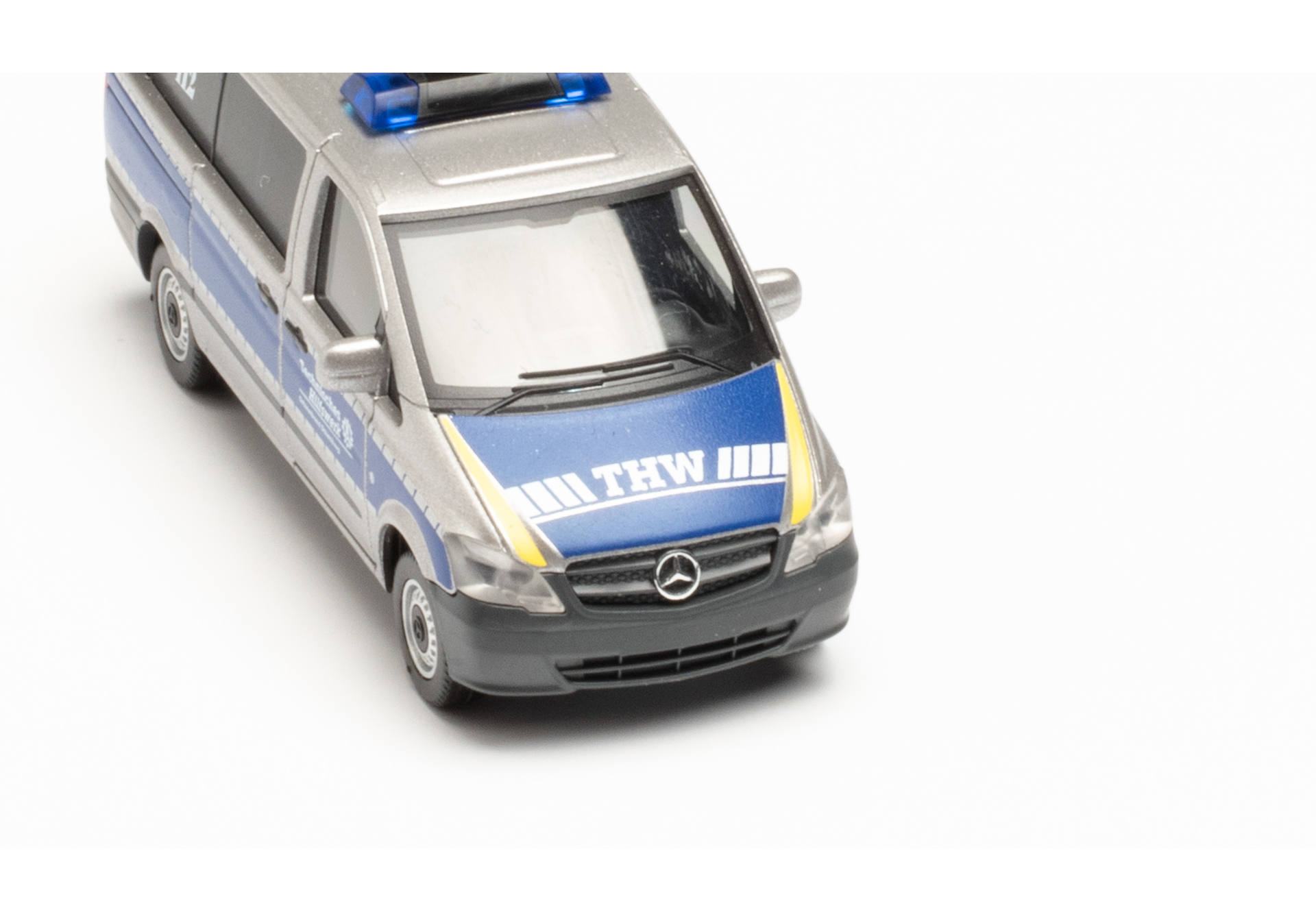 Mercedes-Benz Vito bus THW Dillenburg