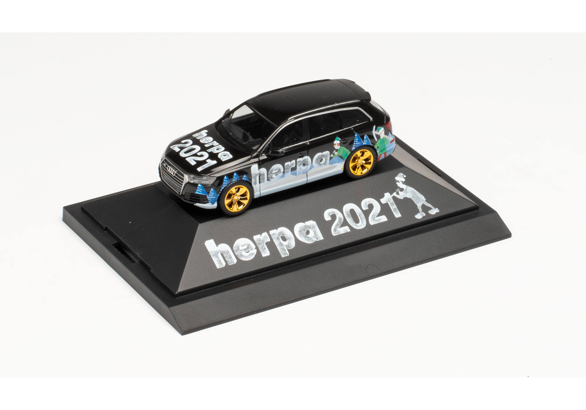Audi Q7 "Herpa Christmas car 2021"