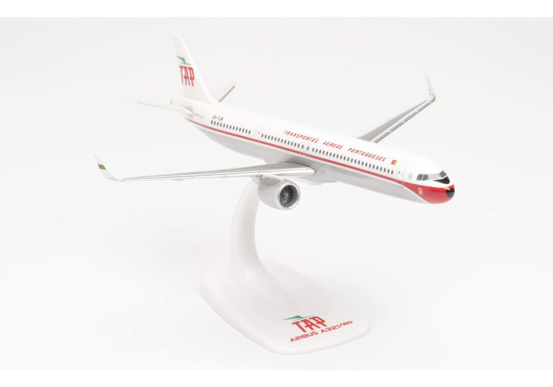 TAP Air Portugal Airbus A321neo - Retro 75th anniversary colors – CS-TJR