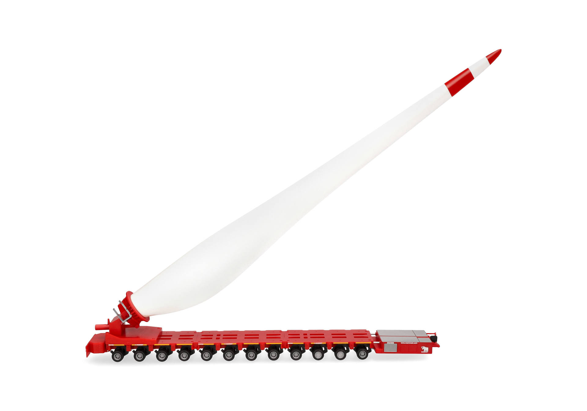 Flügeltransport Goldhofer FTV 300 mit Windradflügel "Mammoet" (Niederlande)