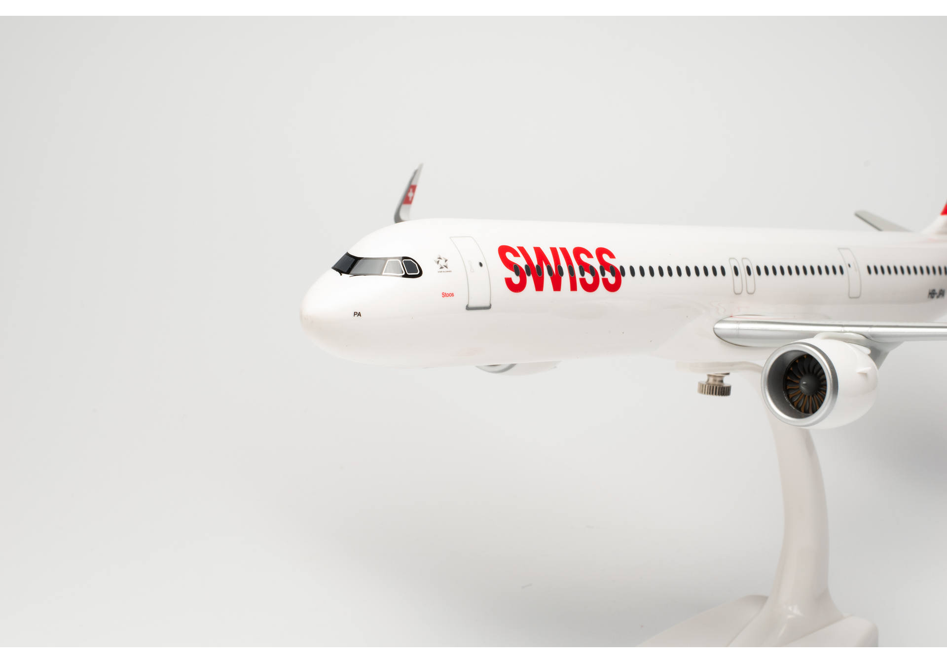 Swiss International Air Lines Airbus A321neo – HB-JPA “Stoos“