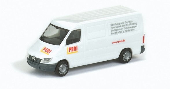 Mercedes-Benz Sprinter Facelift panel van standard packaging