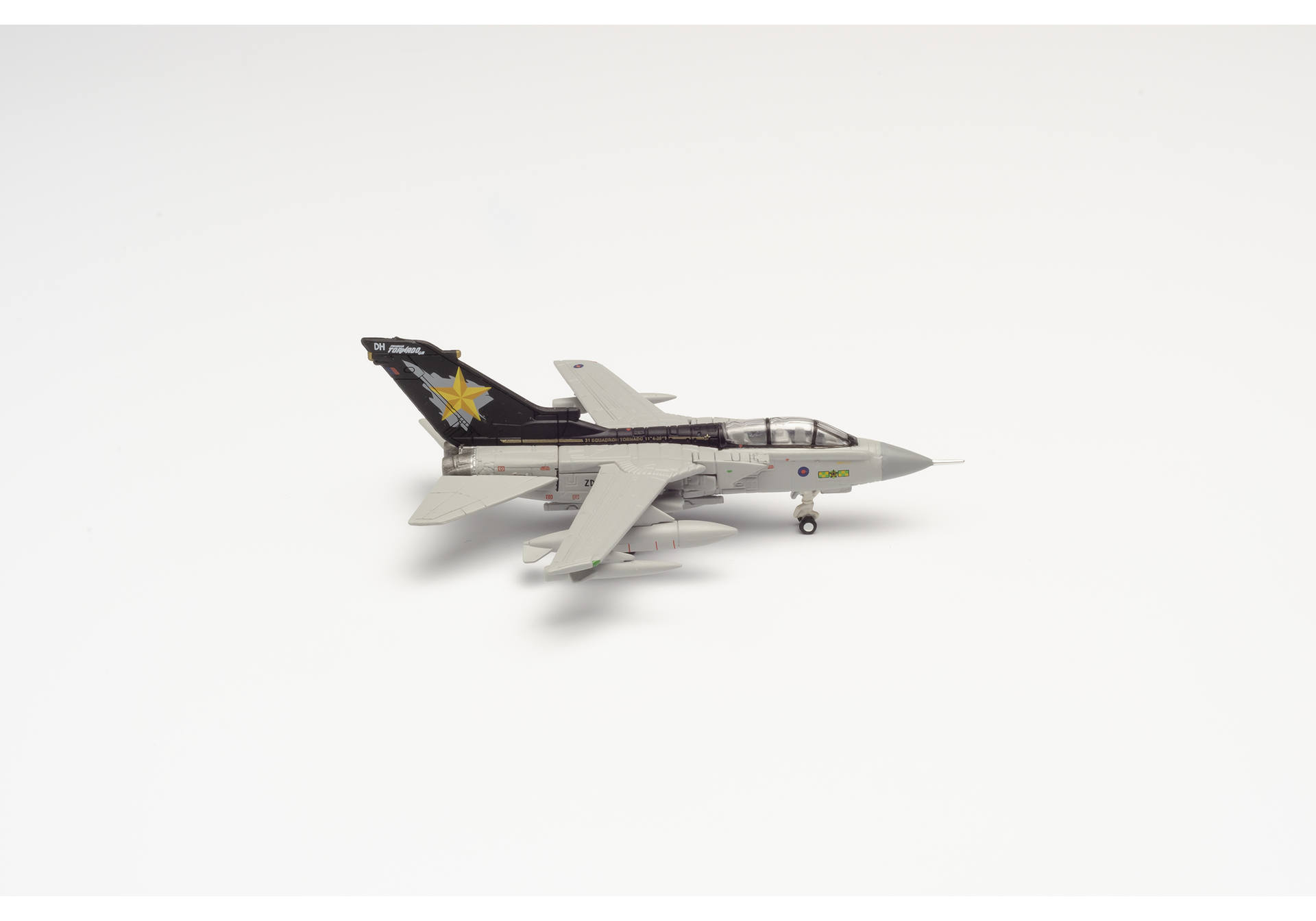 Panavia Tornado GR.4 - No 31 Squadron - Tornado Farewell