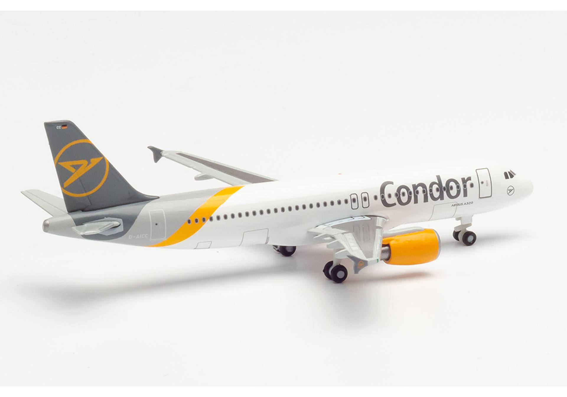 Condor Airbus A320 - new 2019 colors