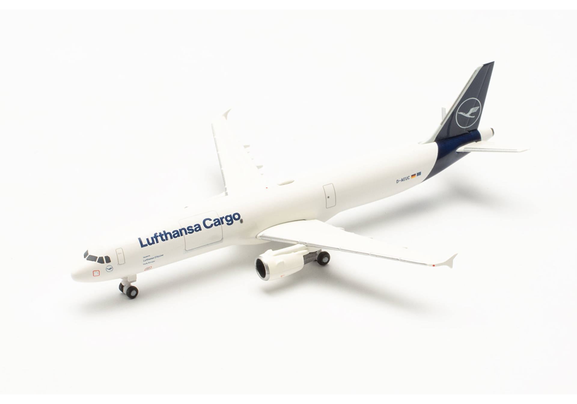 Lufthansa Cargo Airbus A321P2F - D-AEUC “Hello Europe”