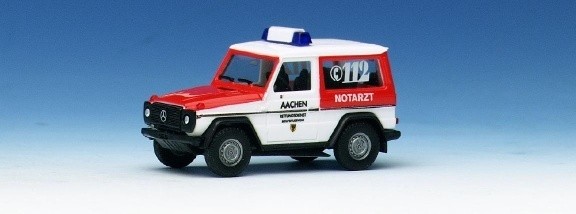 Mercedes-Benz 300 GE Warnlichtbalken emergency doctor