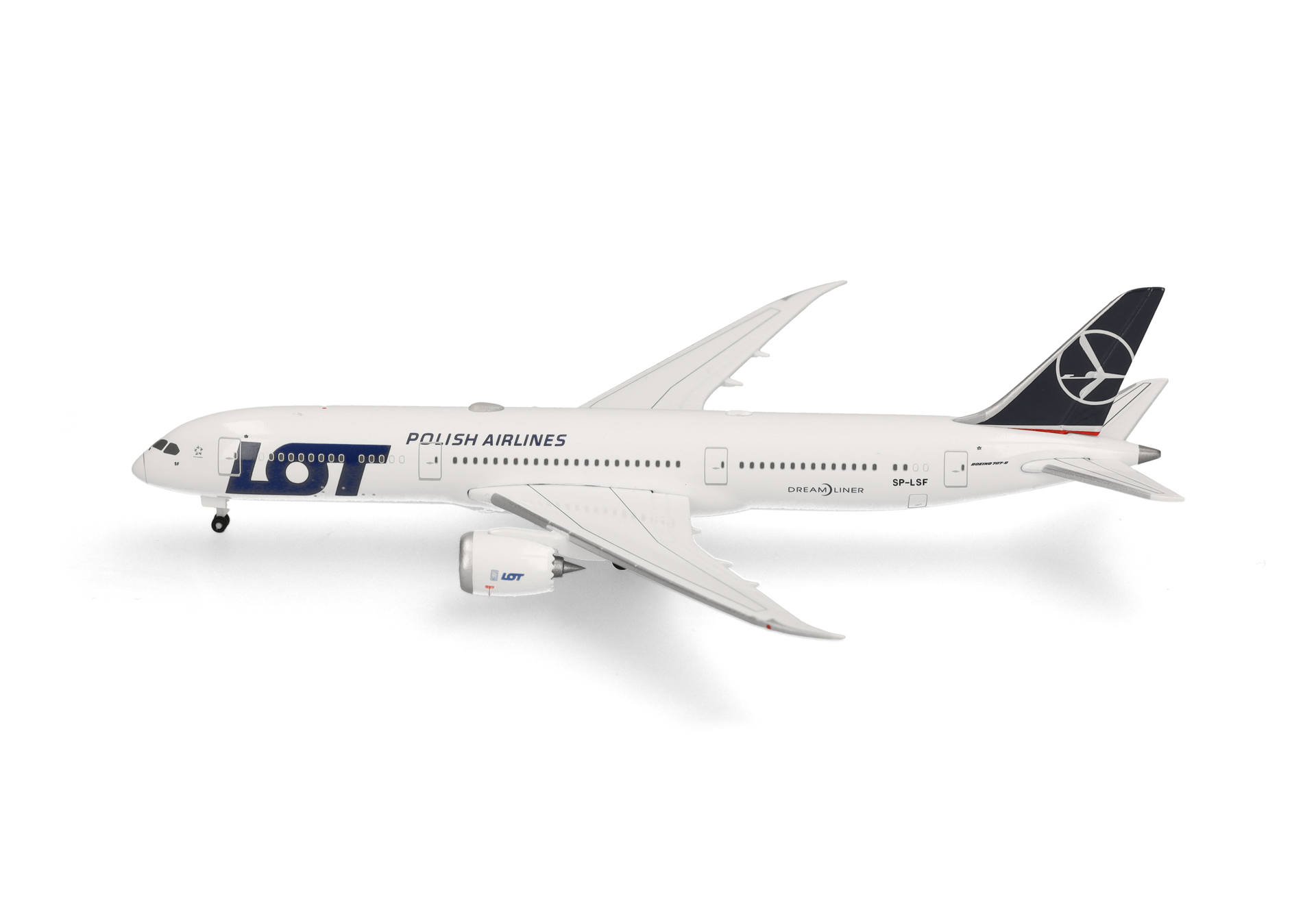 LOT Polish Airlines Boeing 787-9 Dreamliner - SP-LSF