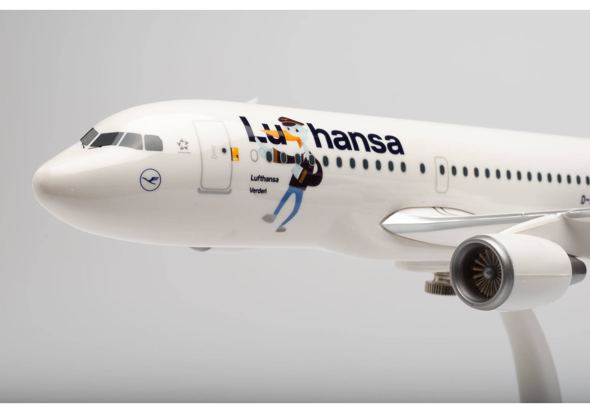 Lufthansa Airbus A319 „Lu“ – D-AILU „Verden“