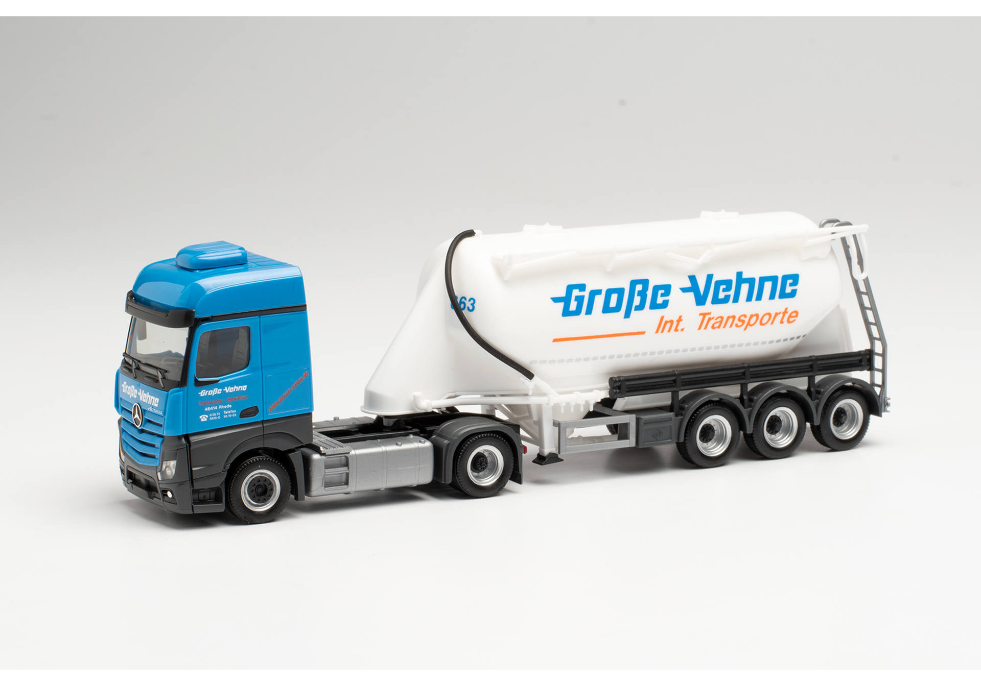 Mercedes-Benz Actros Bigspace Eutersilo-Sattelzug „Große Vehne“