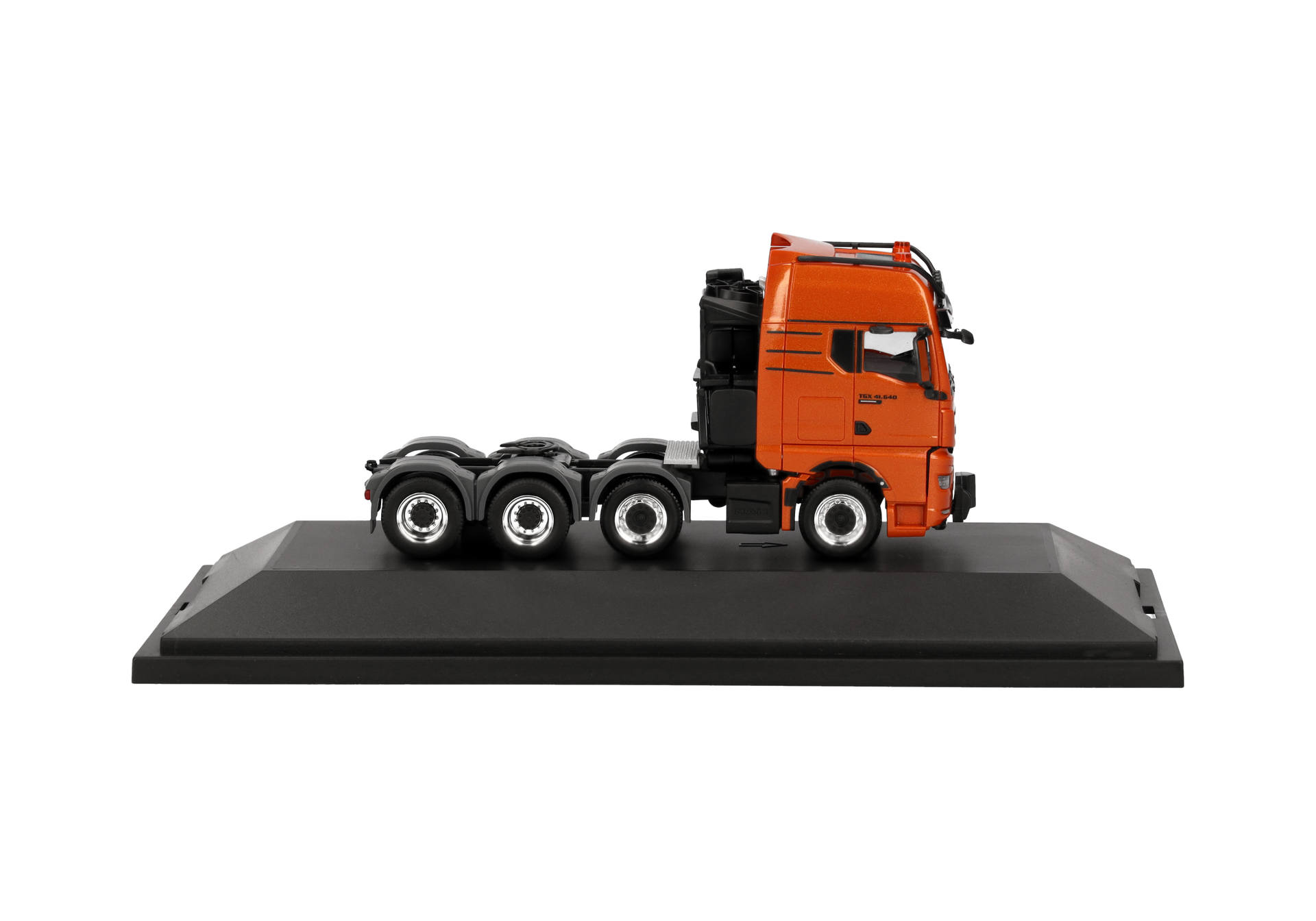 truck, tractor, model, vehicle, orange, truck, tractor, model, orange, baseplate