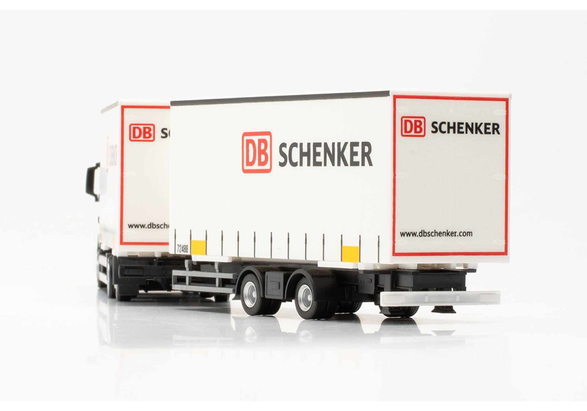 MAN TGX GM Volumen-Wechselplanen-Hängerzug „DB Schenker“