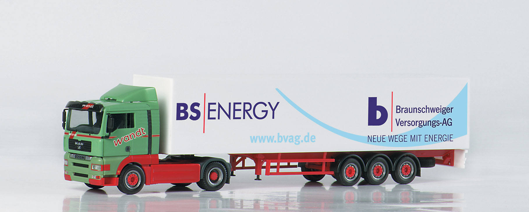 MAN TGA XL Koffer-Sattelzug "Wand/BS Energy" MAN TGA XL Koffer-Sattelzug "Wand/BS Energy"