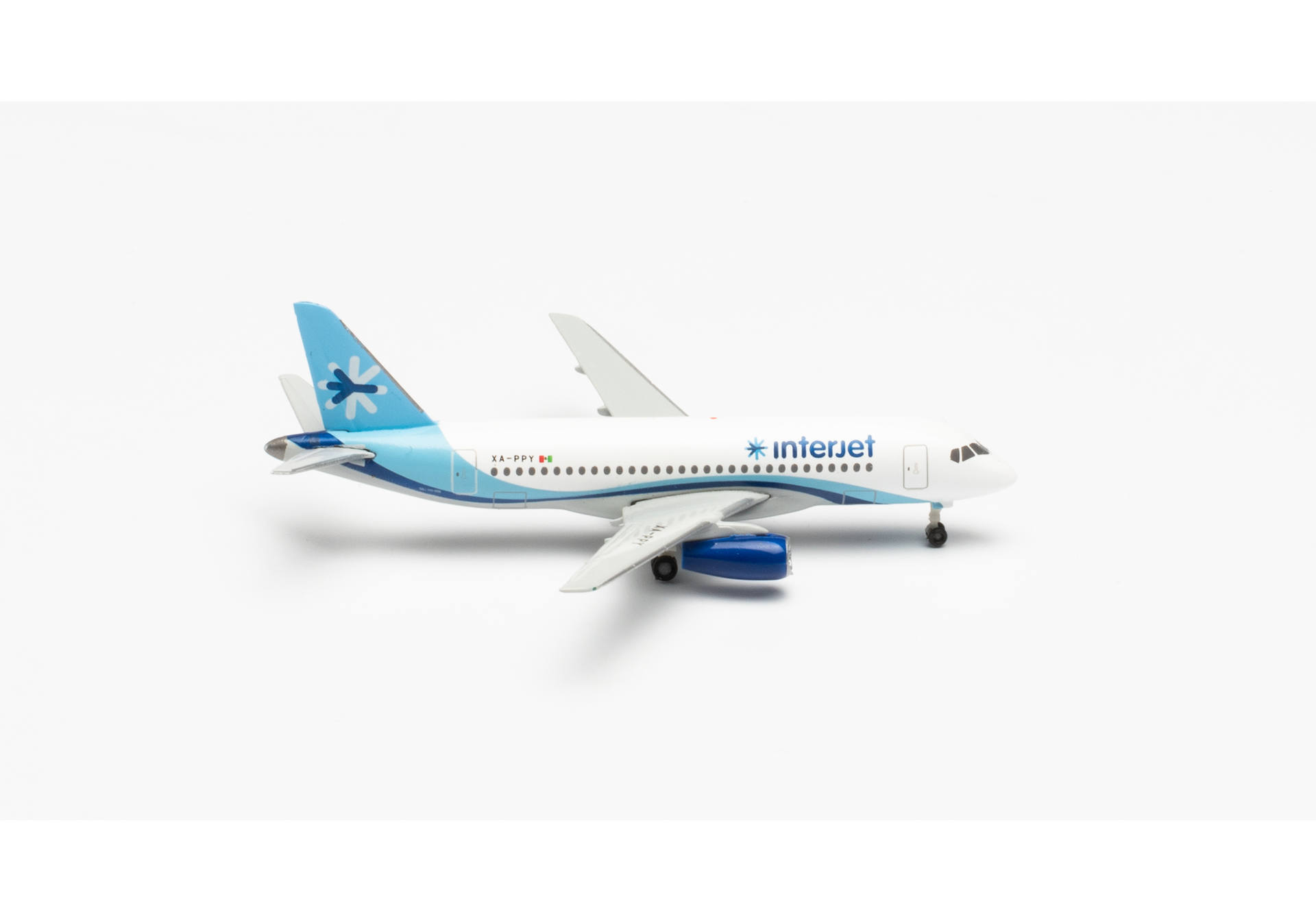 Interjet Airlines Sukhoi Superjet 100 – XA-PPY