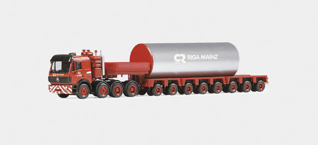 Mercedes-Benz SK low boy semitrailer with pipe "Riga Mainz"