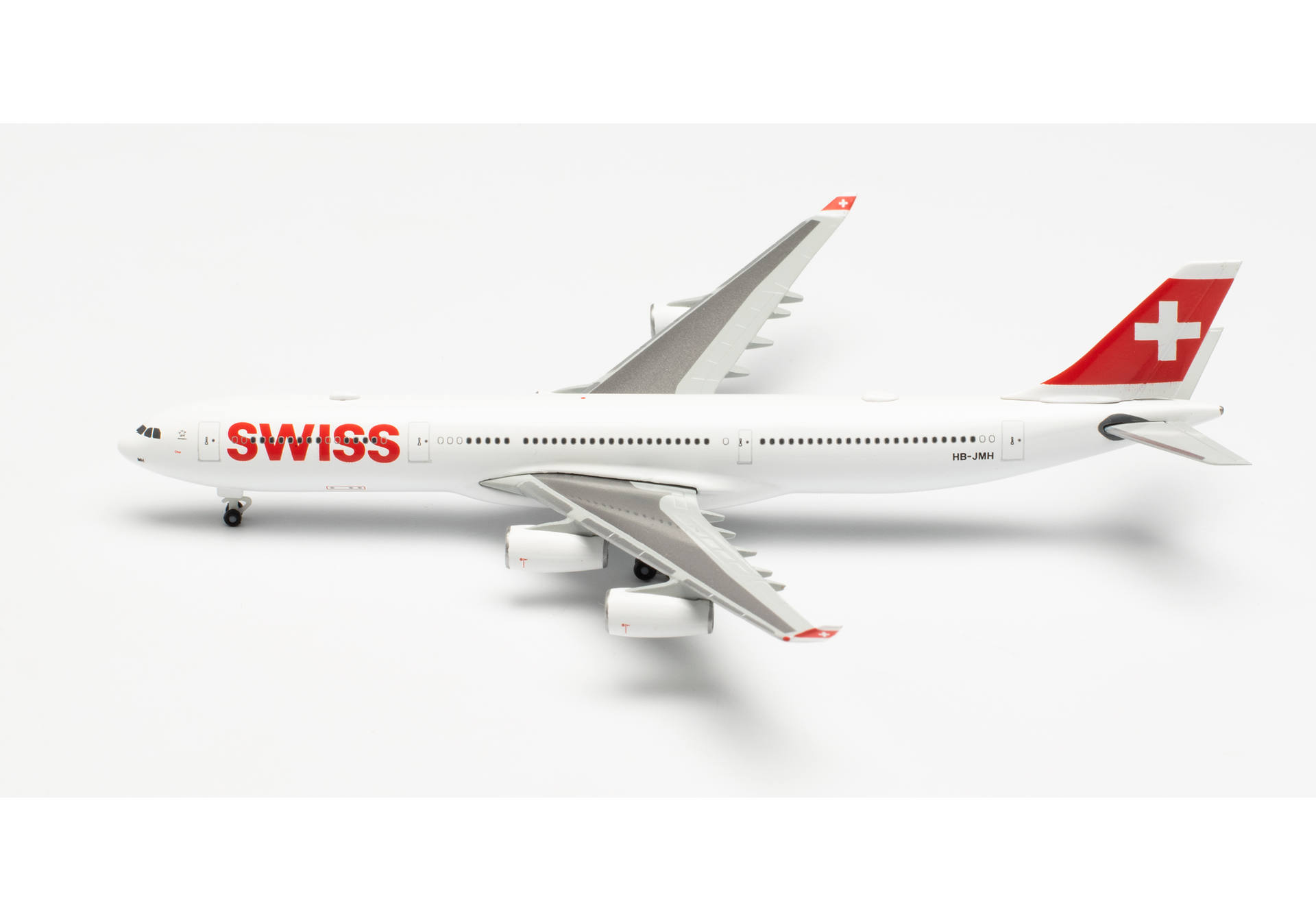 Swiss International Air Lines Airbus A340-300 – HB-JMH “Chur”