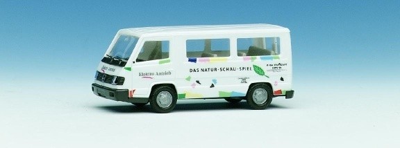 Mercedes-Benz 100 D Bus Facelift