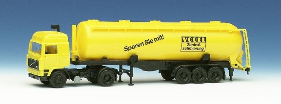 Volvo Globetrotter Kippsilo-Sattel train 2A/3A