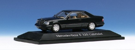 Mercedes-Benz E 320 Coupé two-door