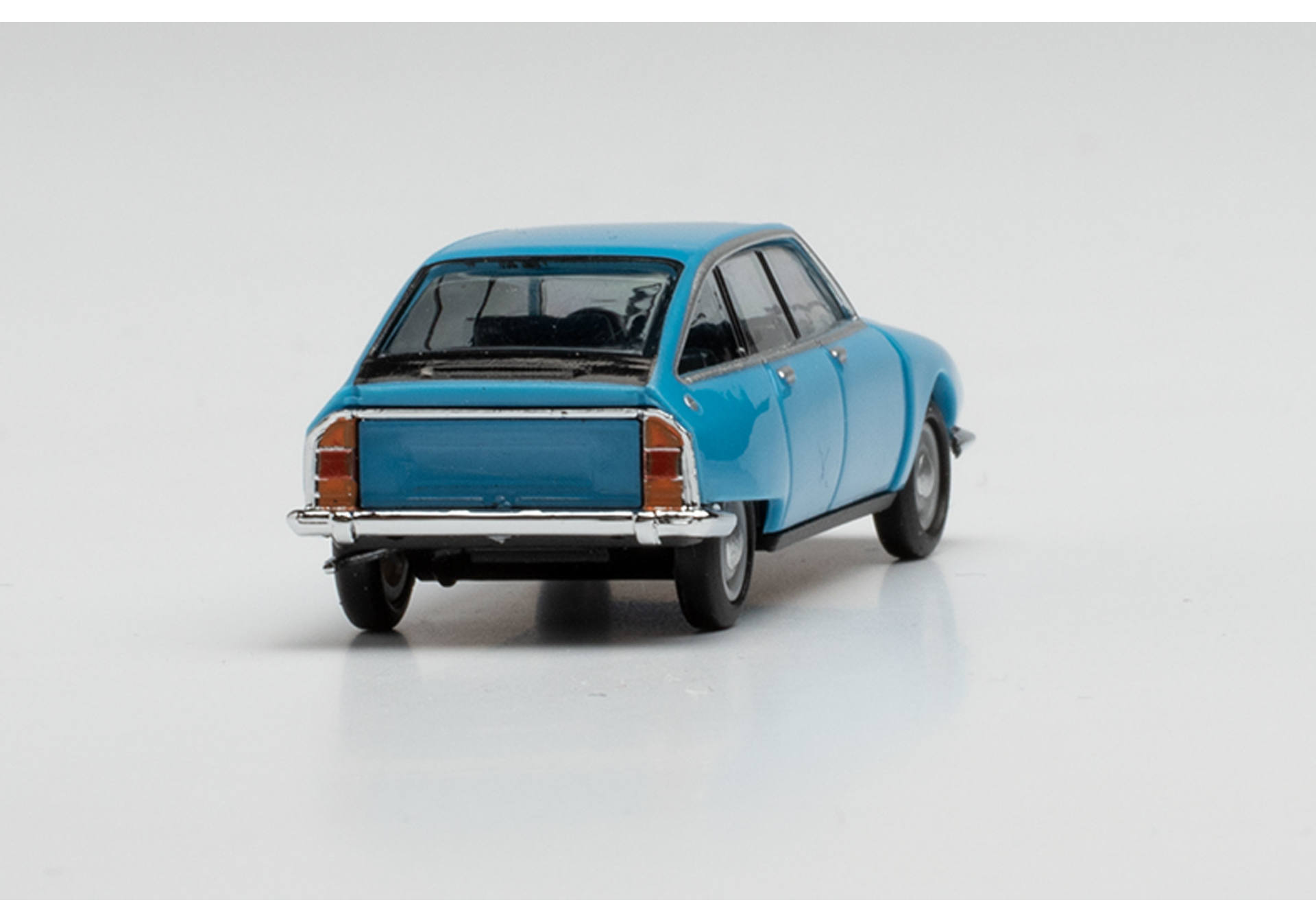 Citroën GS, light blue