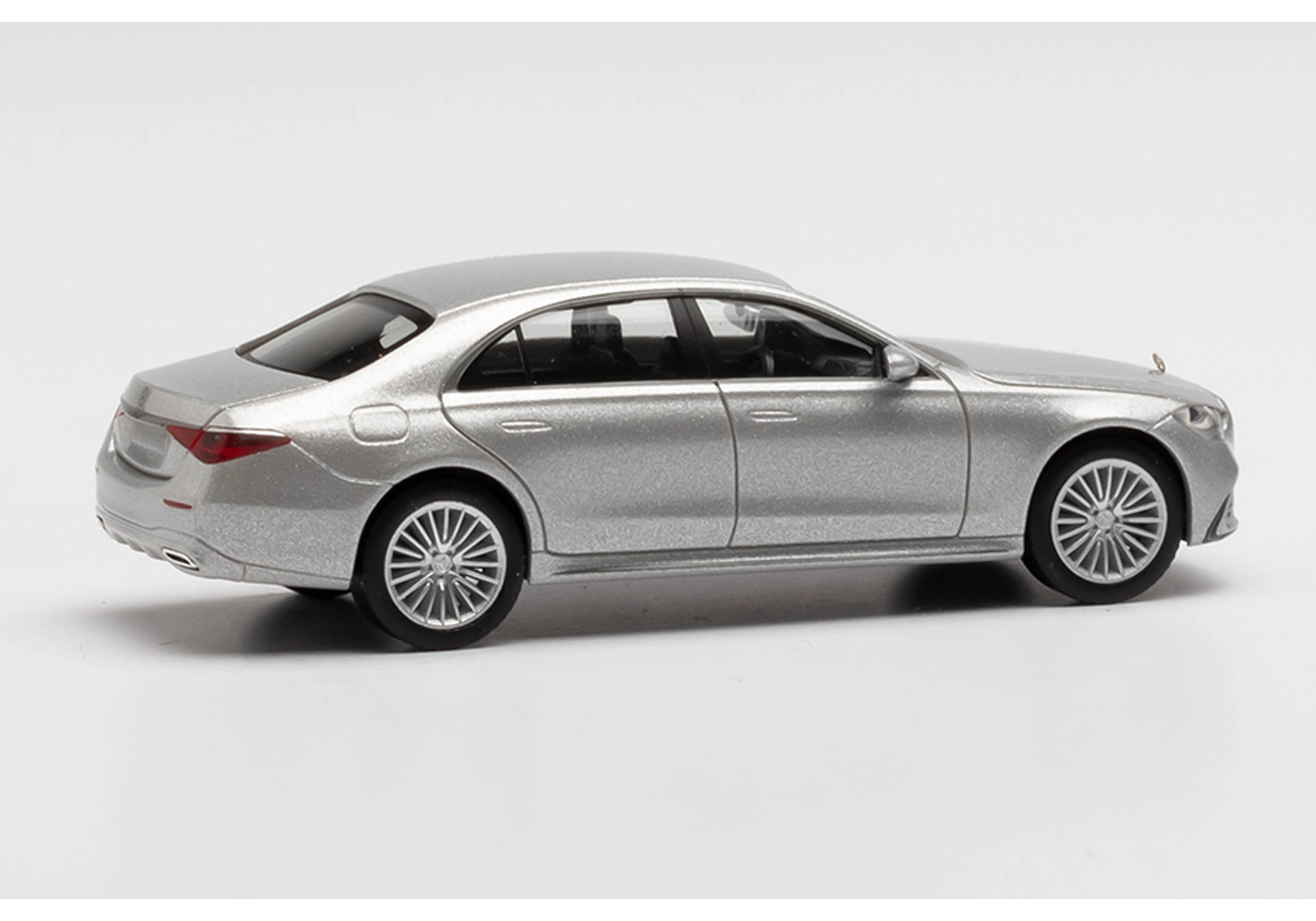 Mercedes-Benz S-Klasse, Irridium silver