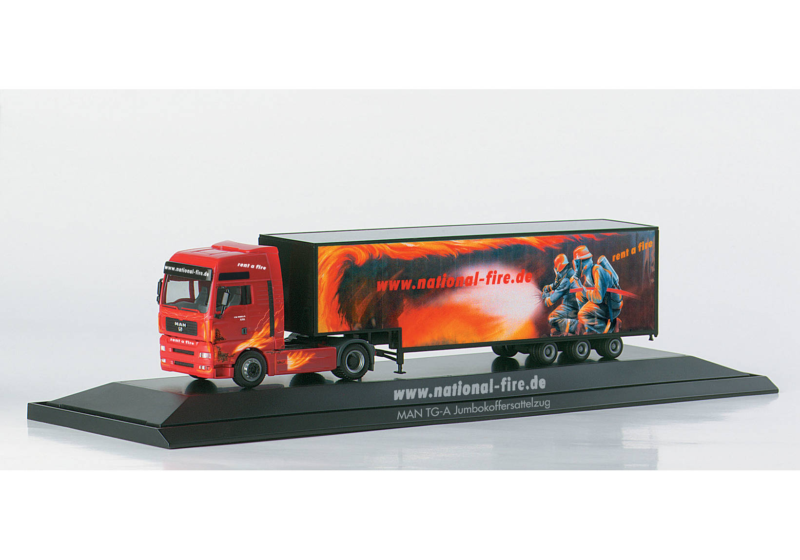 MAN TGA XXL Jumbo box semitrailer "National Fire", PC