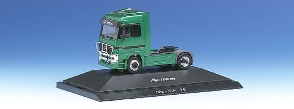 Mercedes-Benz Actros LH 2A with ramic protection