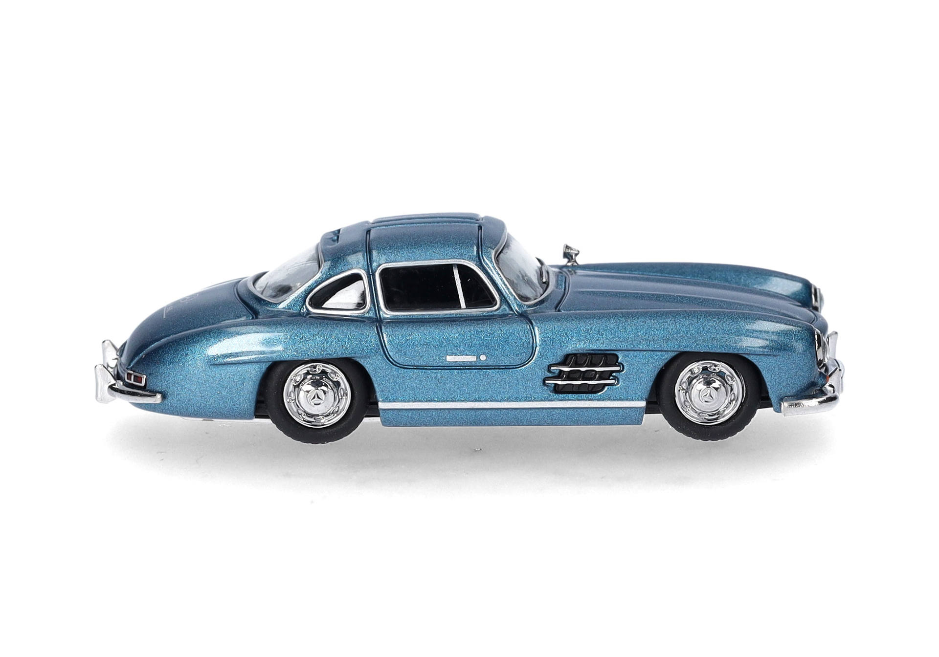 Mercedes-Benz 300 SL gull-winged doors, light blue metallic