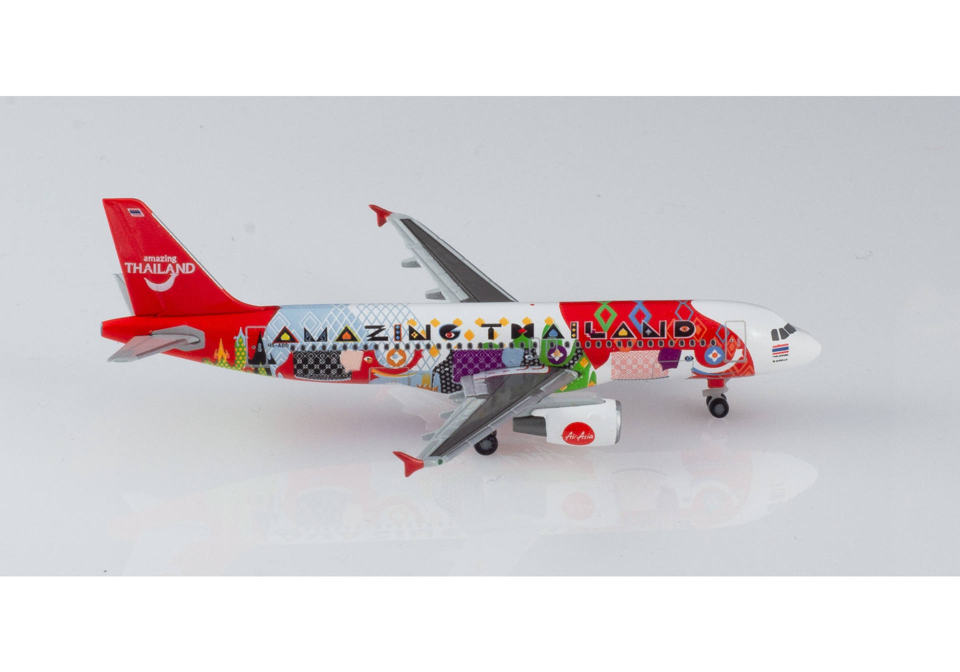 Thai Air Asia Airbus A320 "Amazing Thailand"