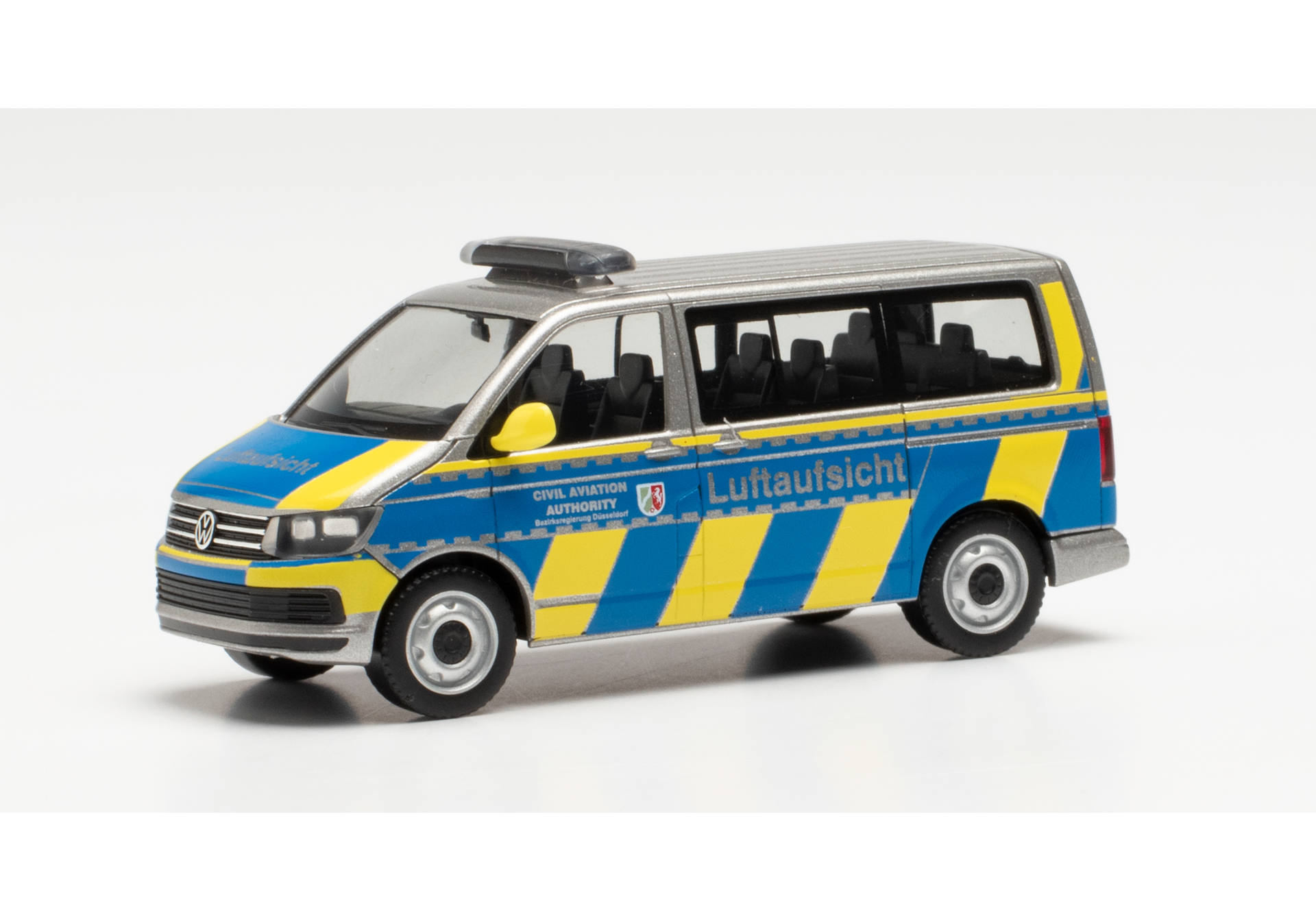 Volkswagen (VW) T6 bus "Civil Aviation Authority / Luftaufsicht"