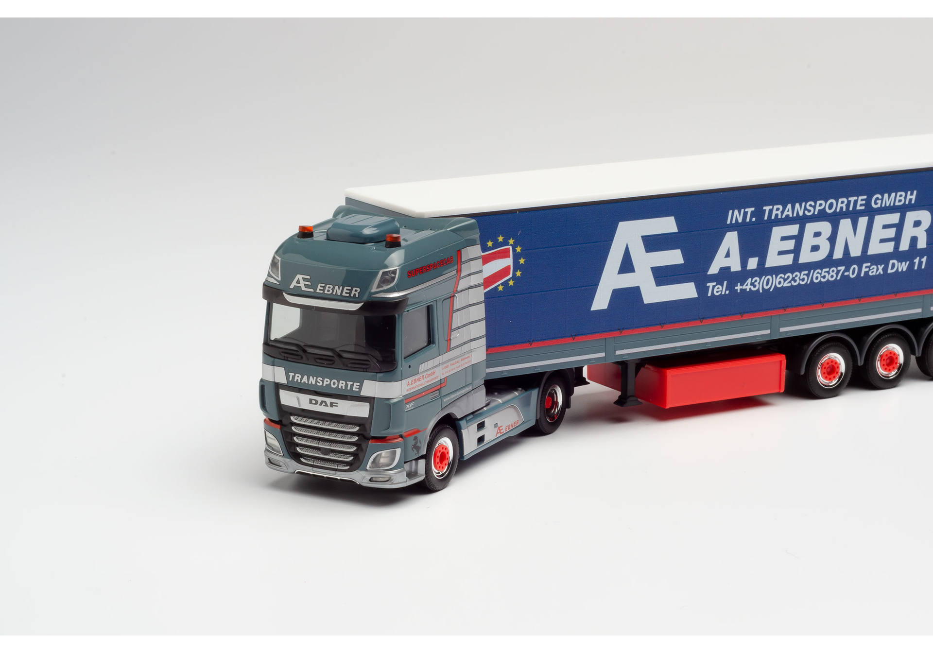 DAF XF SSC facelift Gardinenplanen-Sattelzug mit Bordwänden "A.Ebner" (A)