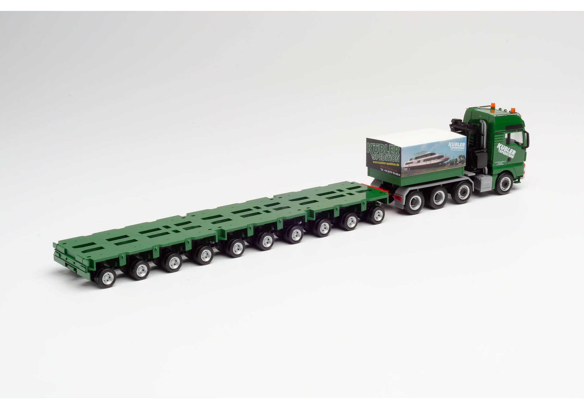 MAN TGX XXL Schwerlast-Zugmaschine mit Ballastpritsche und Achslinien "Kübler"