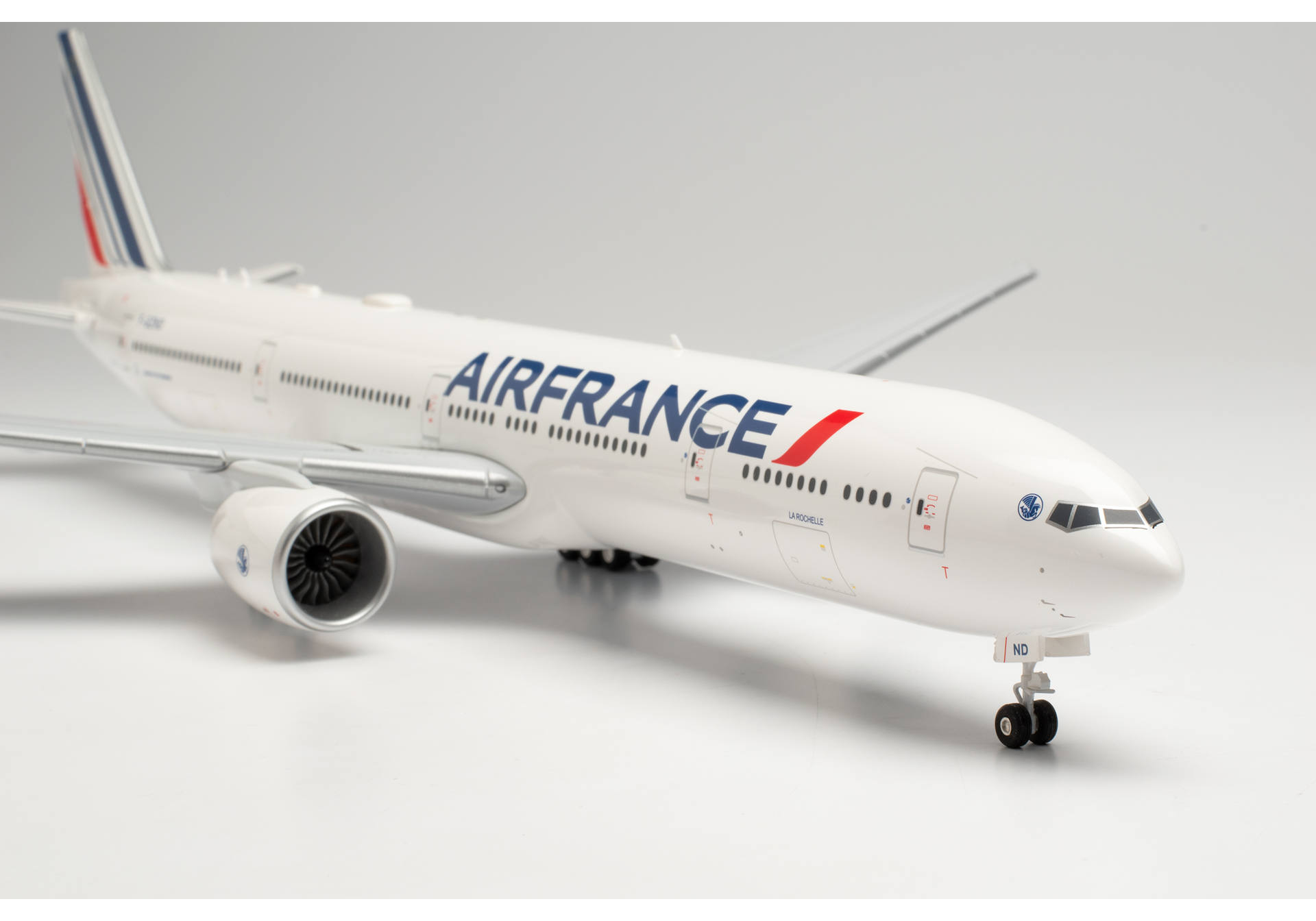 Air France Boeing 777-300ER - 2021 livery – F-GZND “La Rochelle”