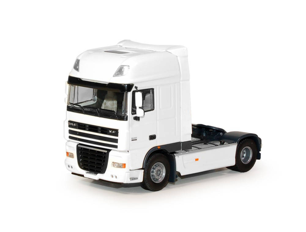 DAF XF 105 SSC rigid tractor