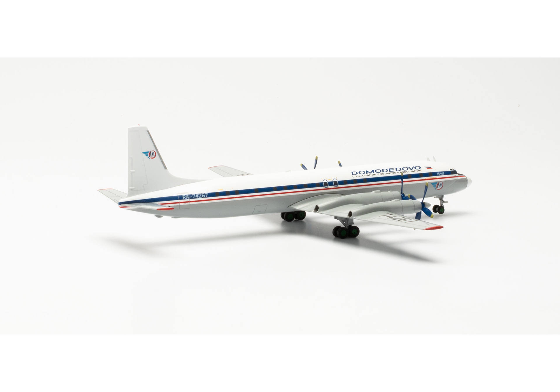 Domodedovo Airlines Ilyushin IL-18 – RA-74267
