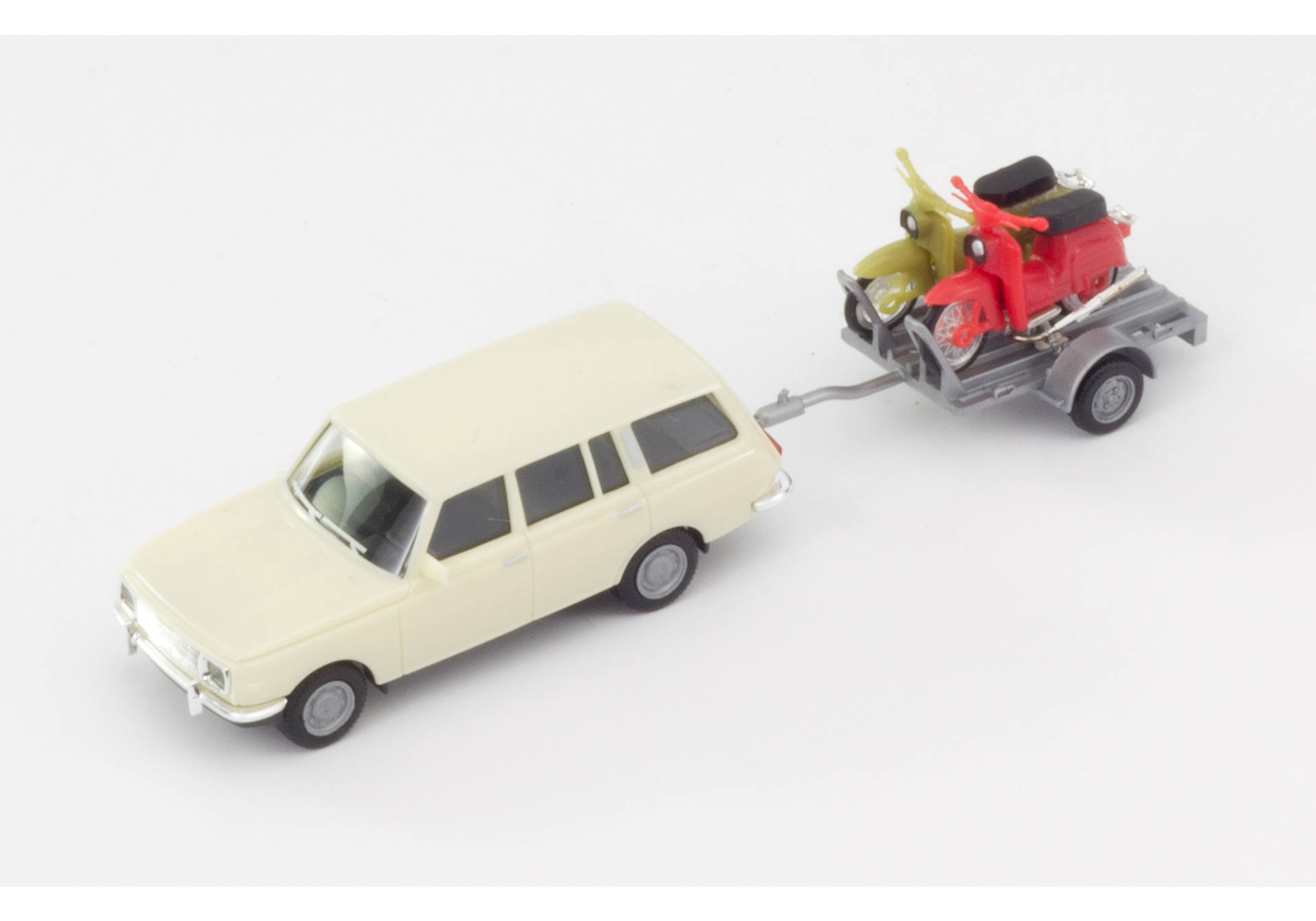 Wartburg 353 `66 Tourist with trailer and 2 Simson