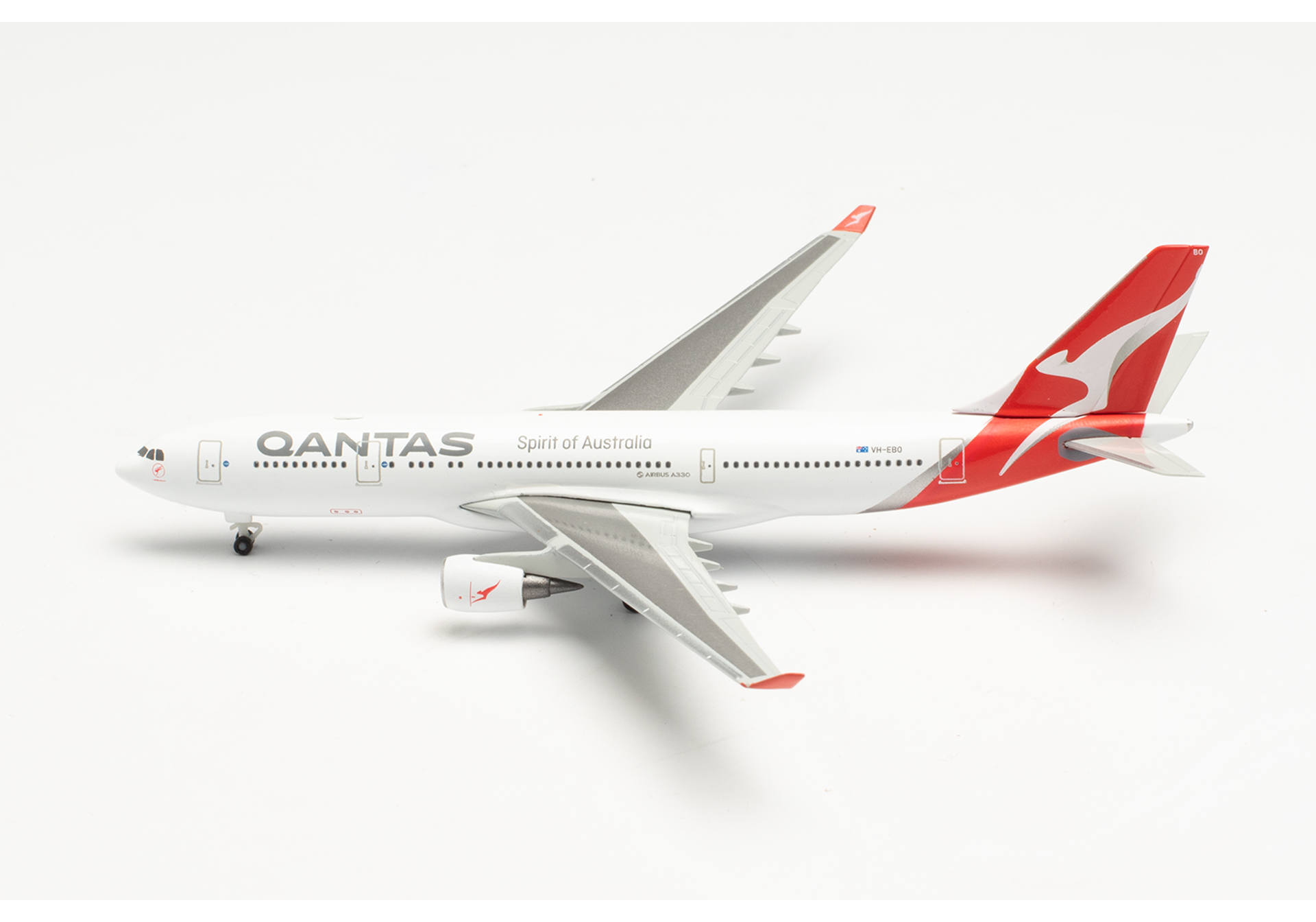 Qantas Airbus A330-200 – VH-EBO “Kimberley”