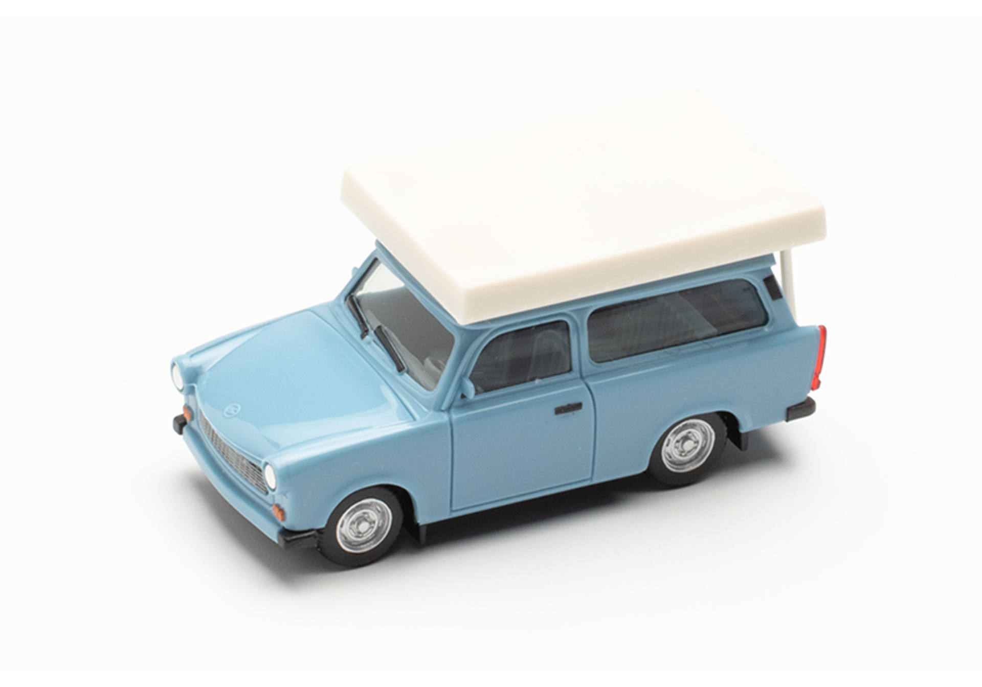Trabant Universal with roof top tent (during driving operation), pastelblue