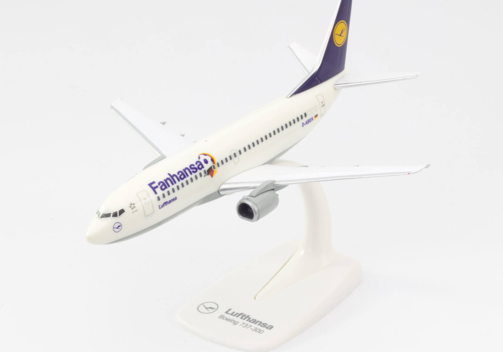 Lufthansa Boeing 737-300 "Fanhansa"