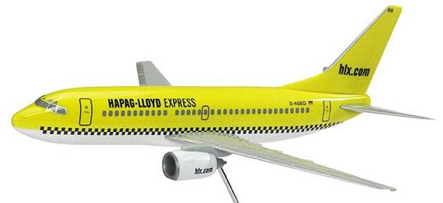 Hapag Lloyd Express Boeing 737-700. This item comes / came in Wooster branded packaging.